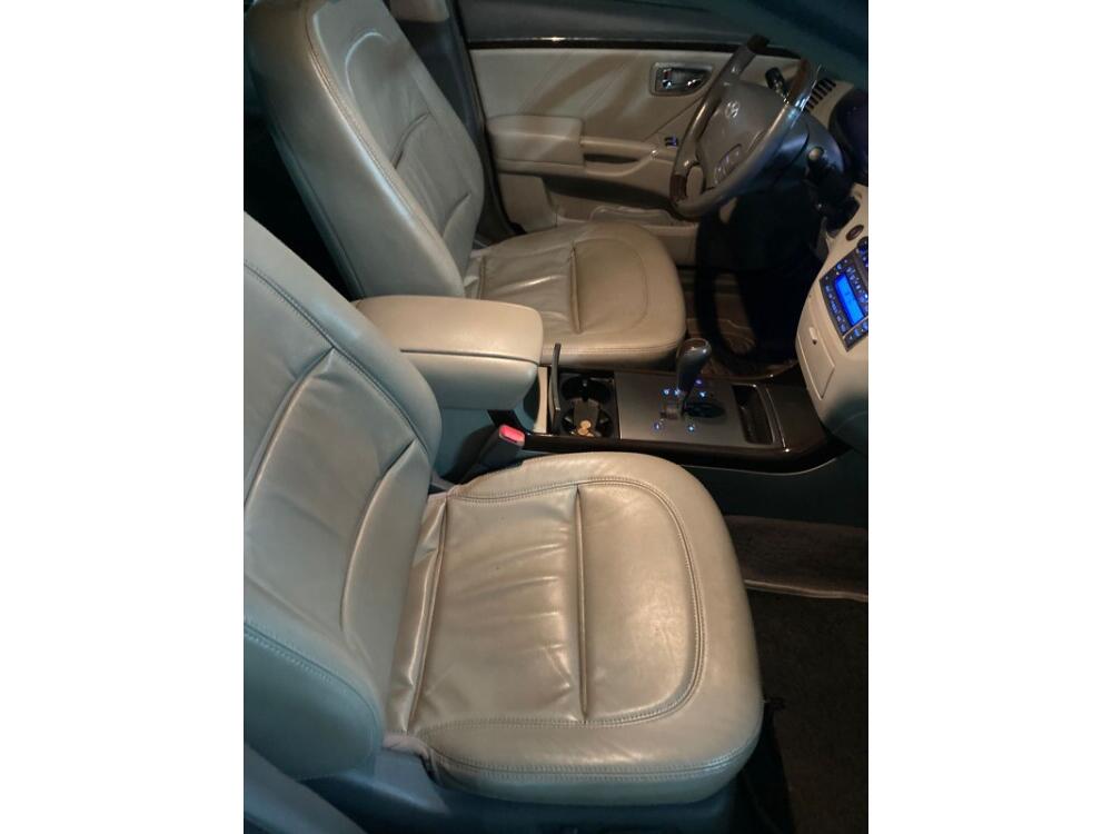 Hyundai Azera
