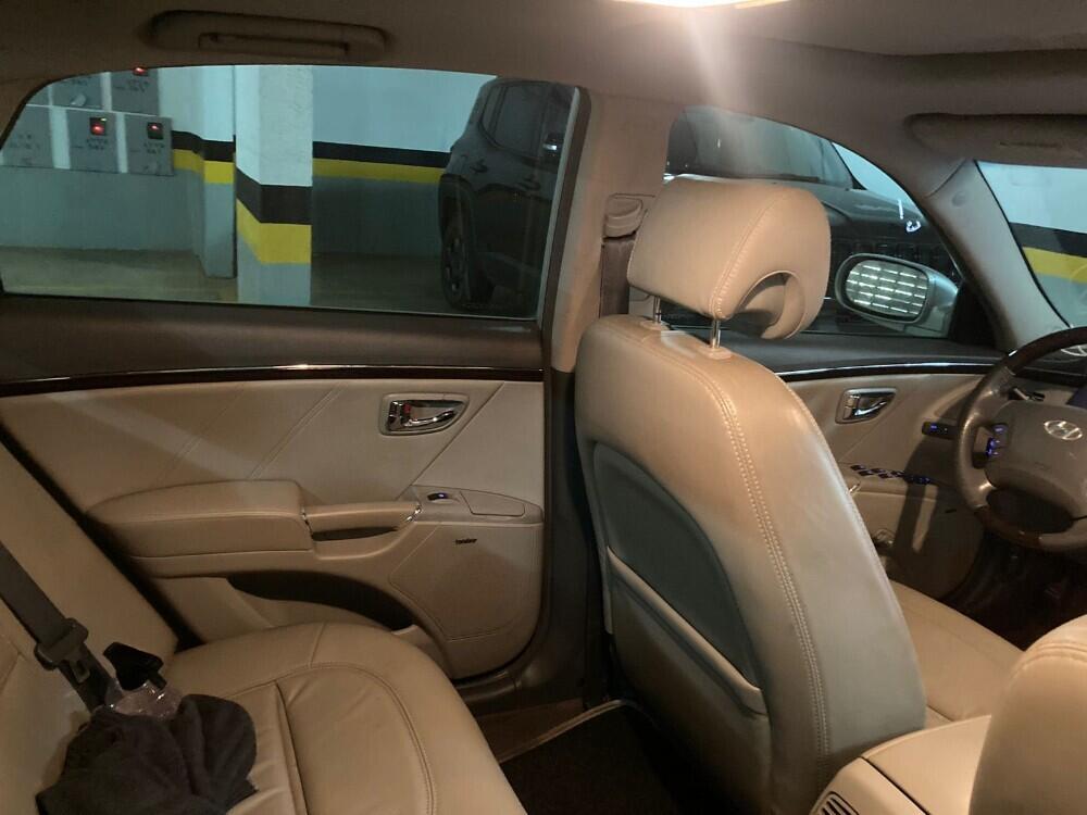 Hyundai Azera