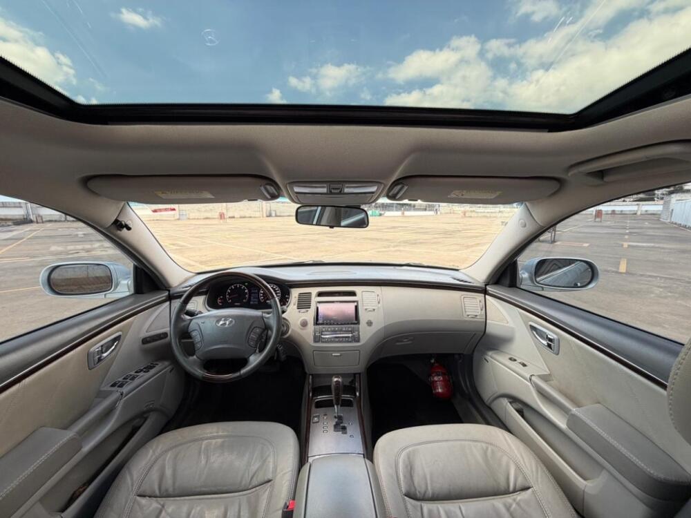 Hyundai Azera