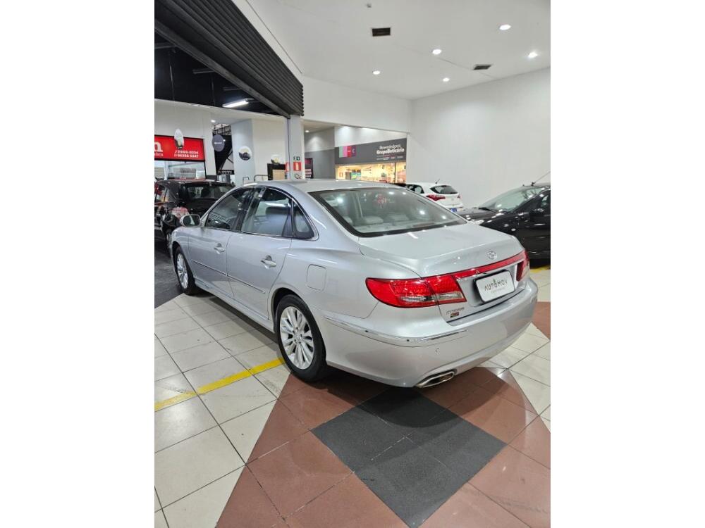 Hyundai Azera