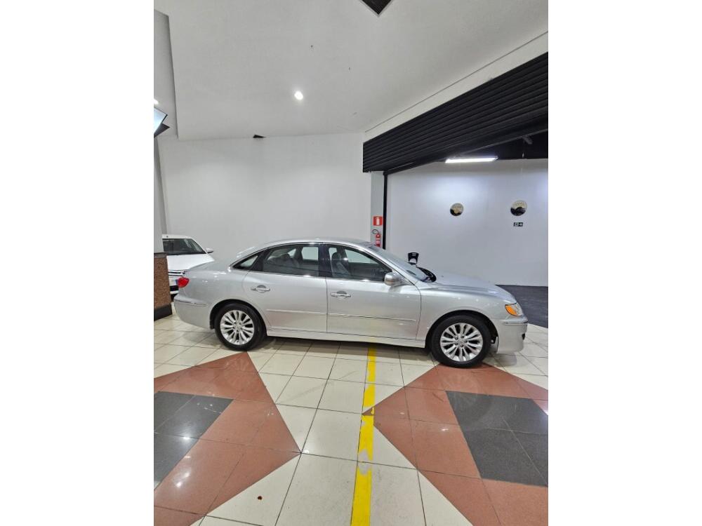 Hyundai Azera