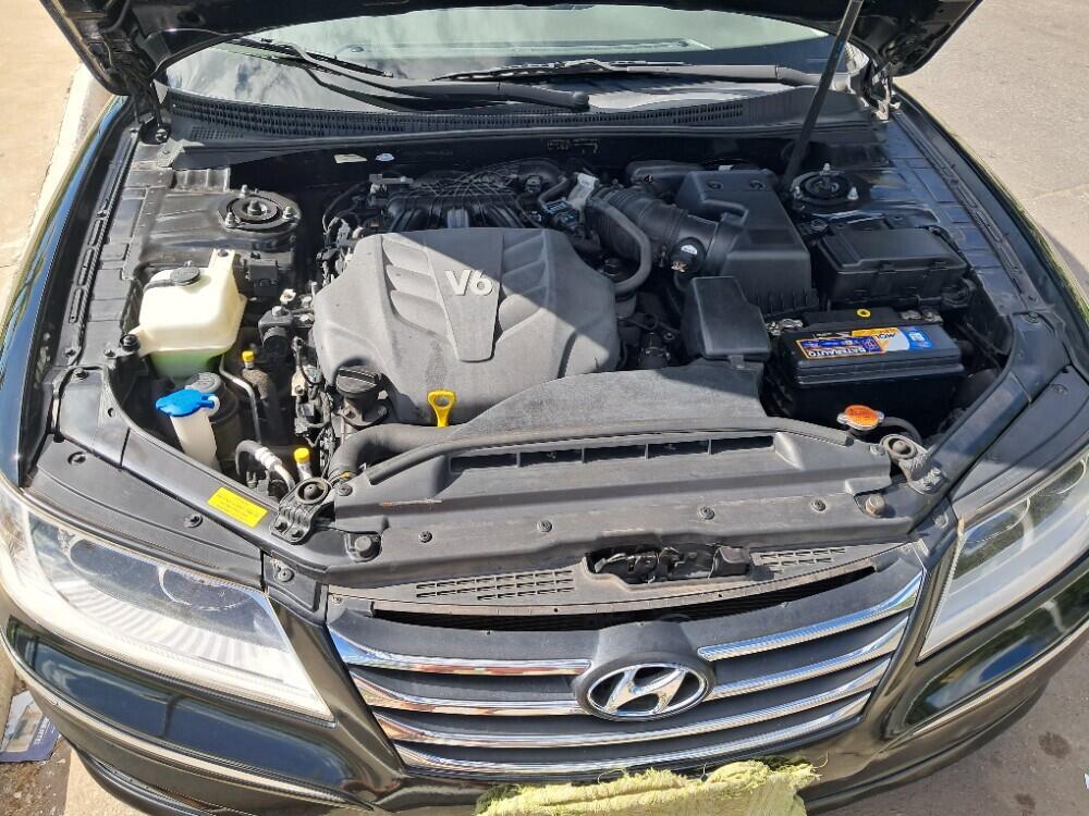 Hyundai Azera