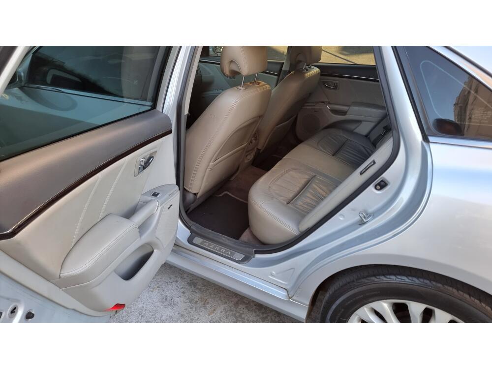 Hyundai Azera