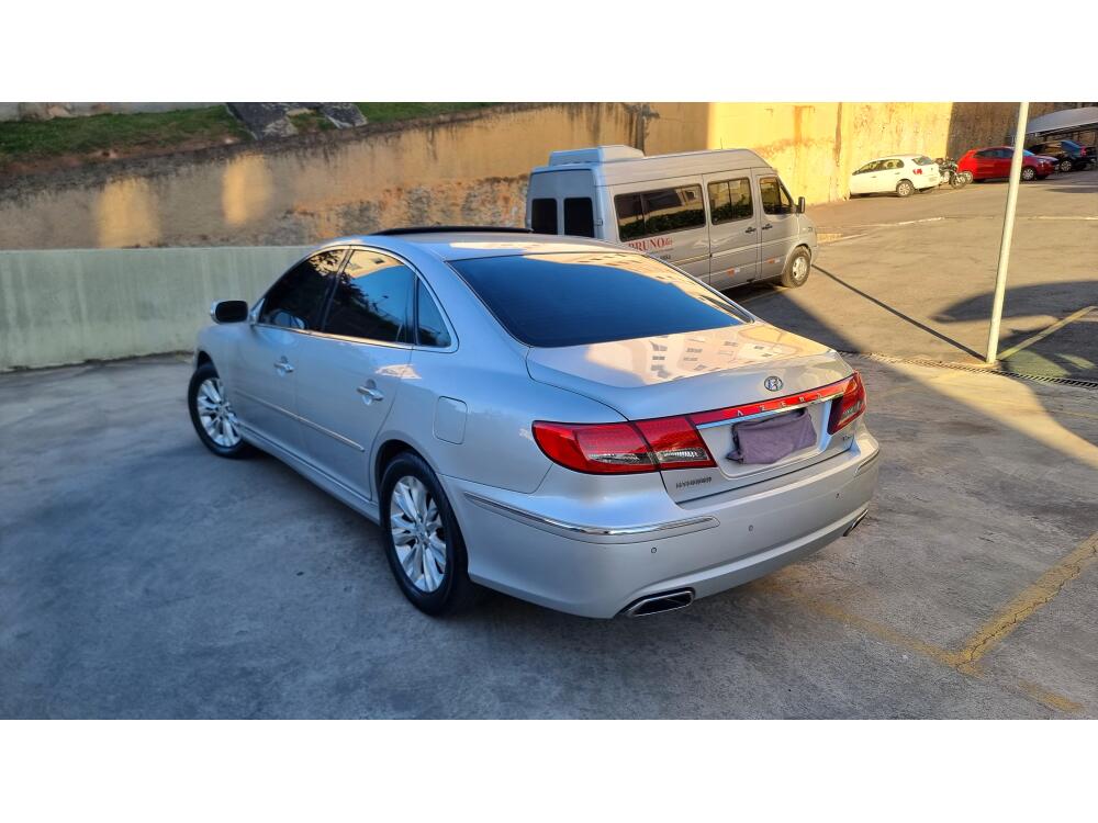 Hyundai Azera