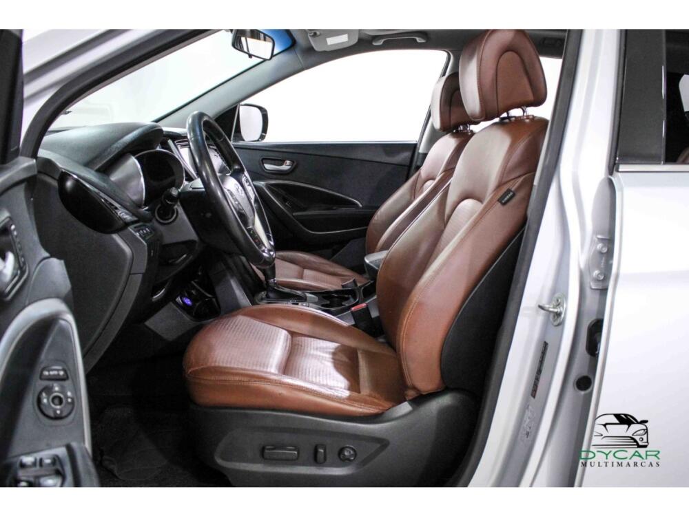Hyundai Grand Santa Fé