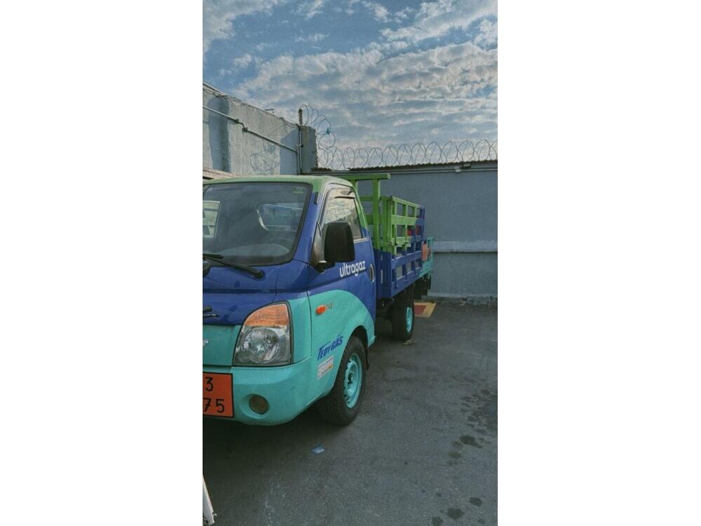 Hyundai H1