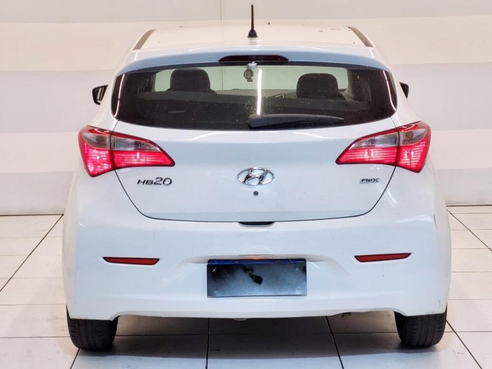 Hyundai HB20