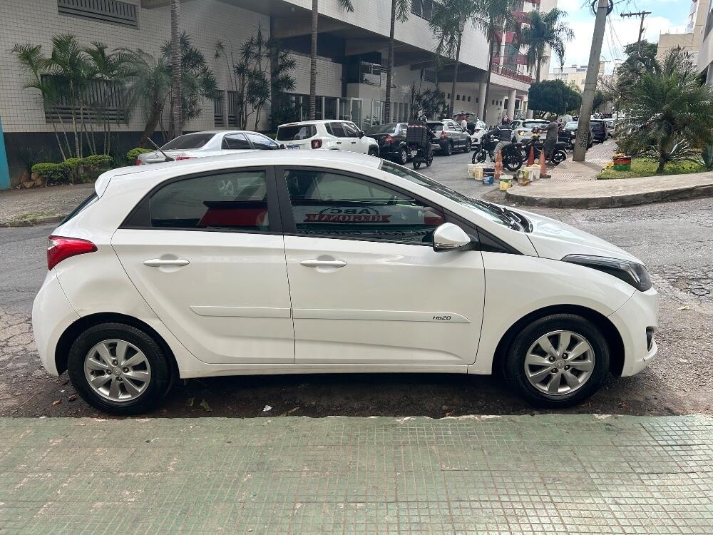 Hyundai HB20
