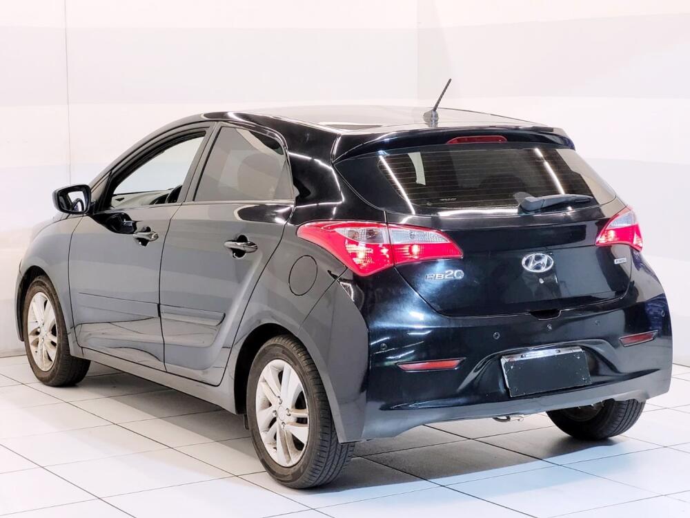 Hyundai HB20