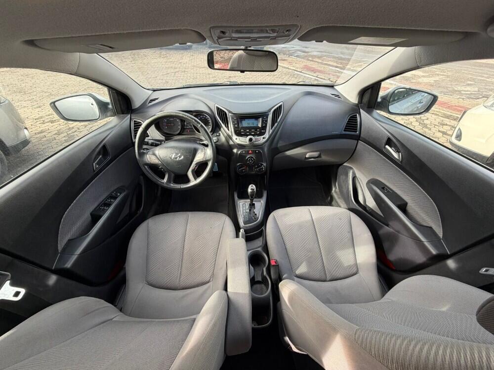 Hyundai HB20 X