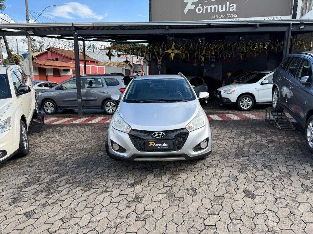 Hyundai HB20 X