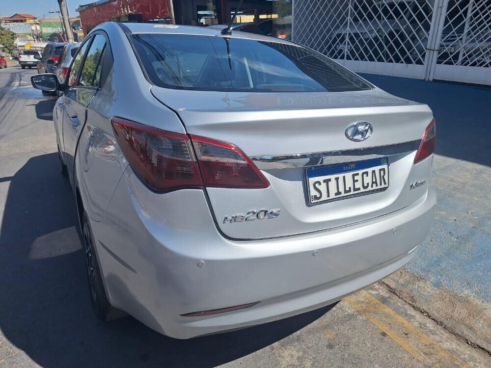 Hyundai HB20