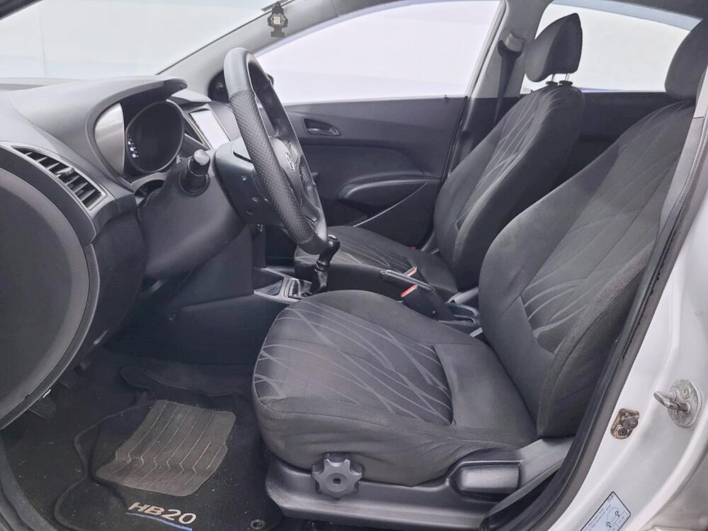 Hyundai HB20