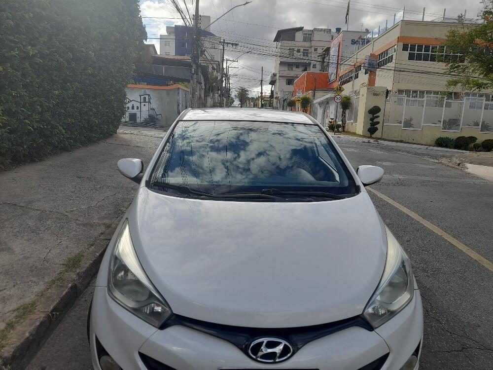 Hyundai HB20