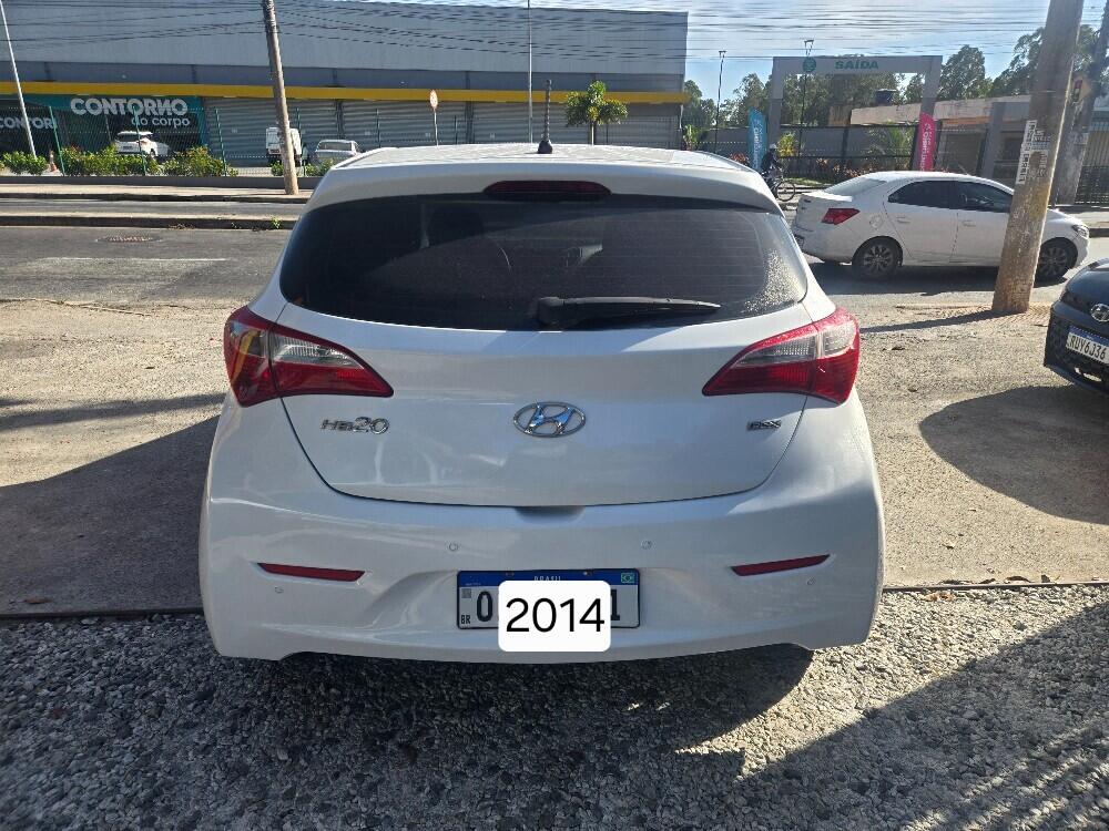 Hyundai HB20