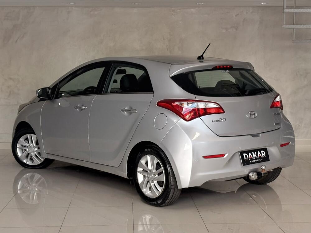 Hyundai HB20
