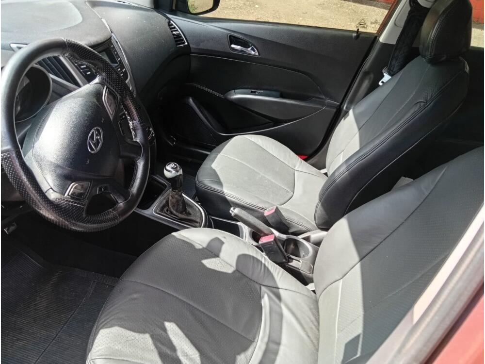 Hyundai HB20 X