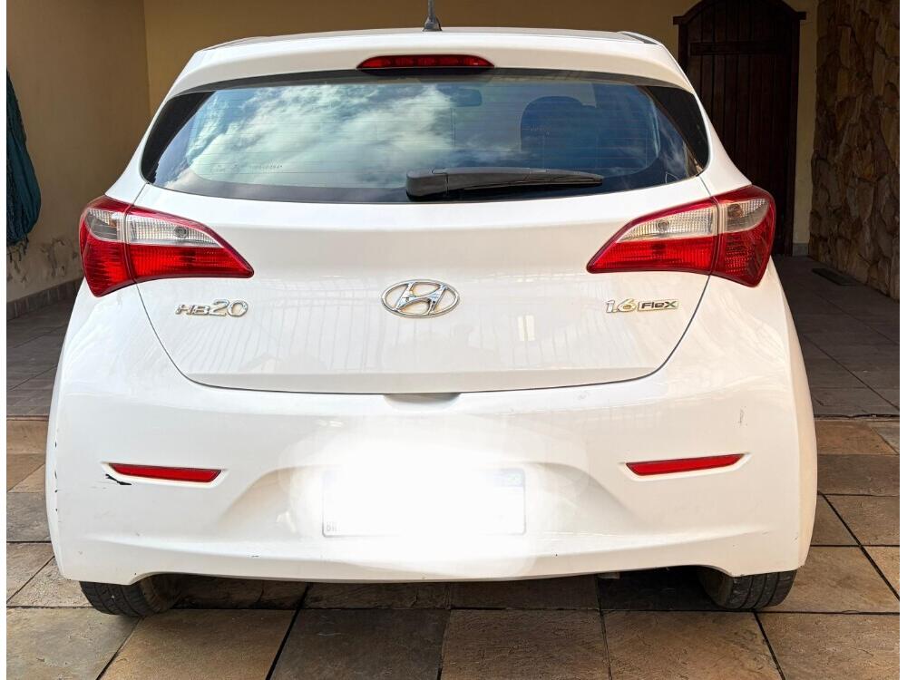 Hyundai HB20