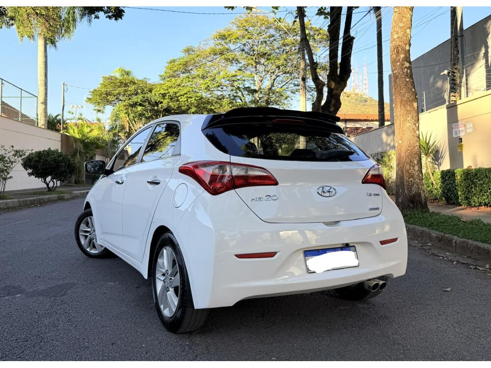 Hyundai HB20