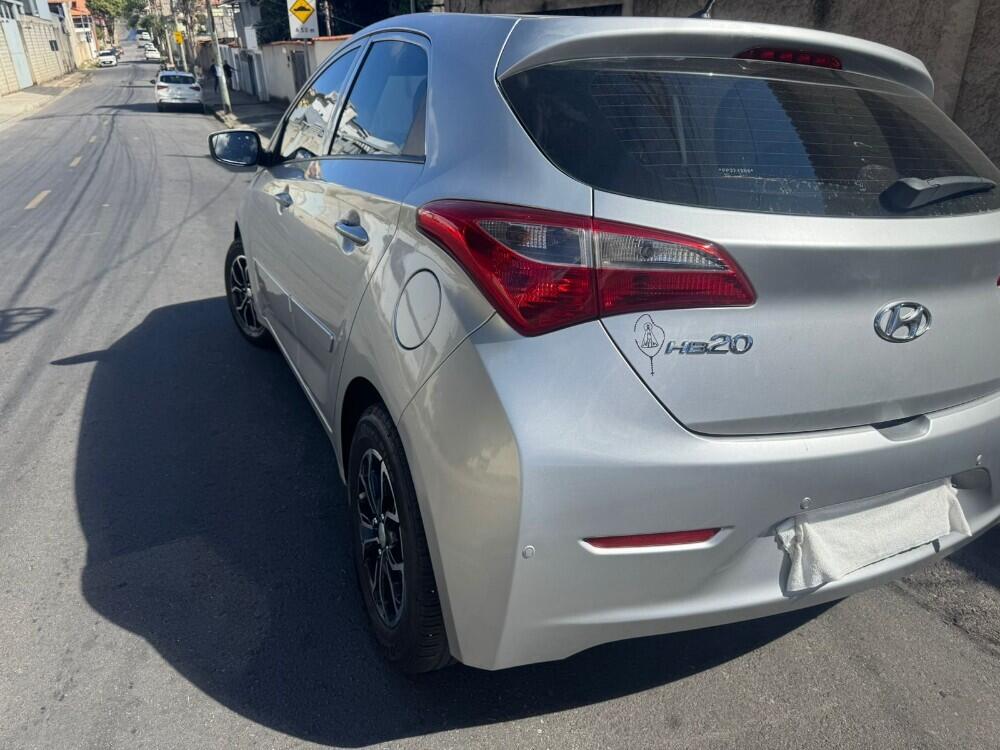 Hyundai HB20