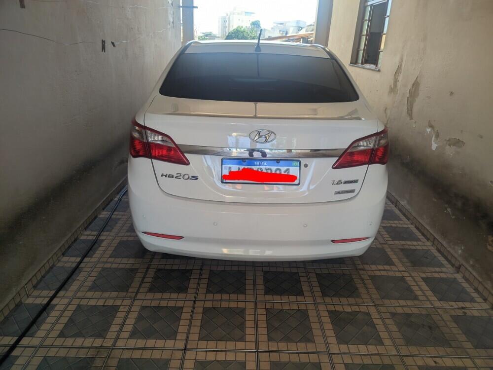 Hyundai HB20 S