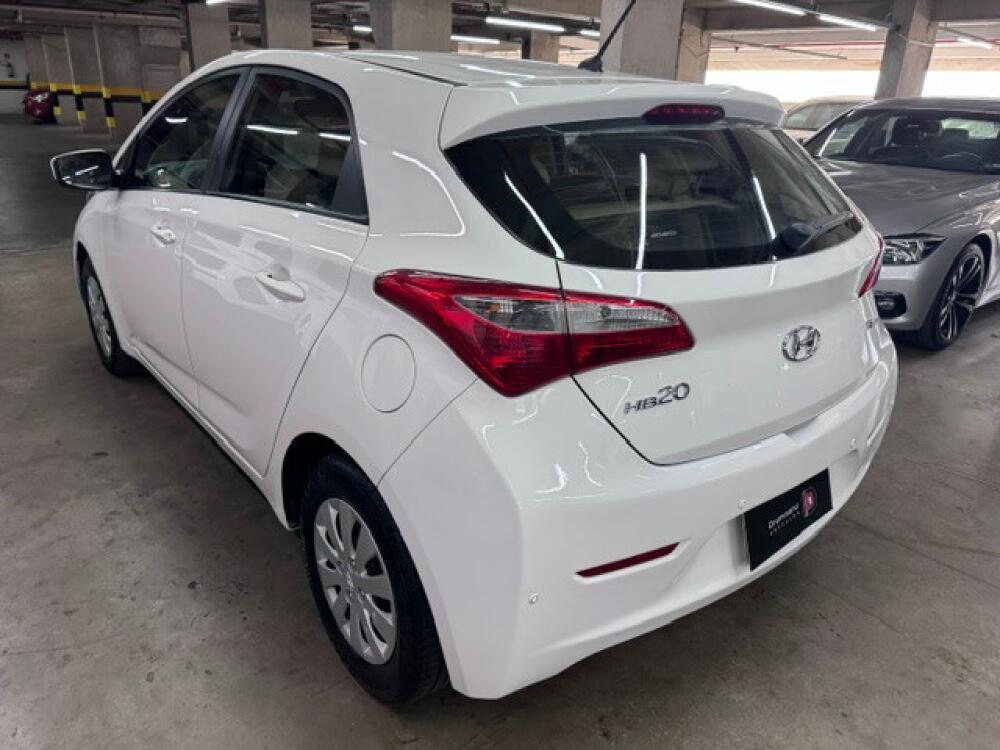 Hyundai HB20