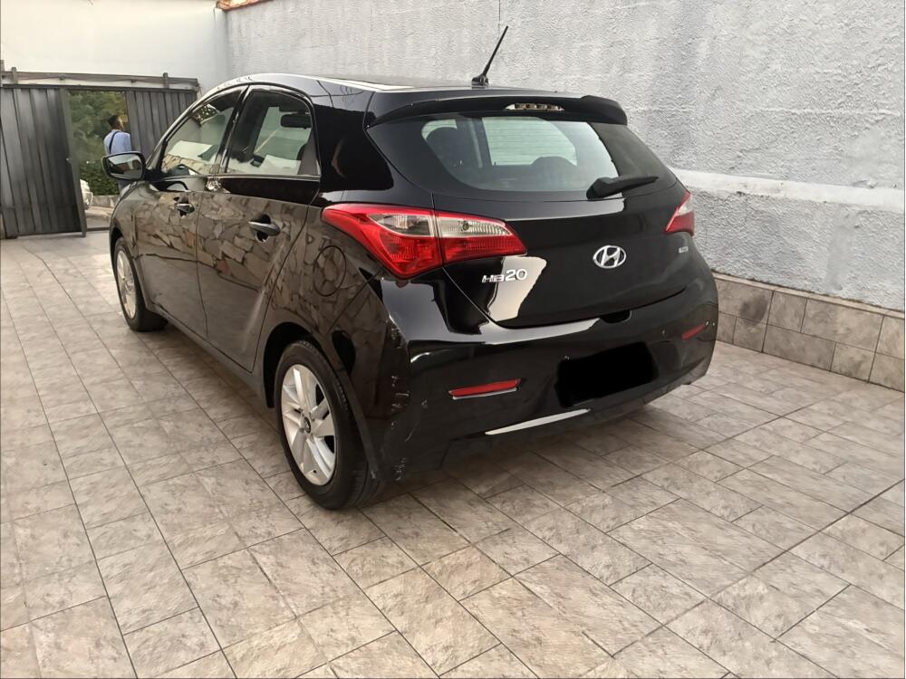 Hyundai HB20