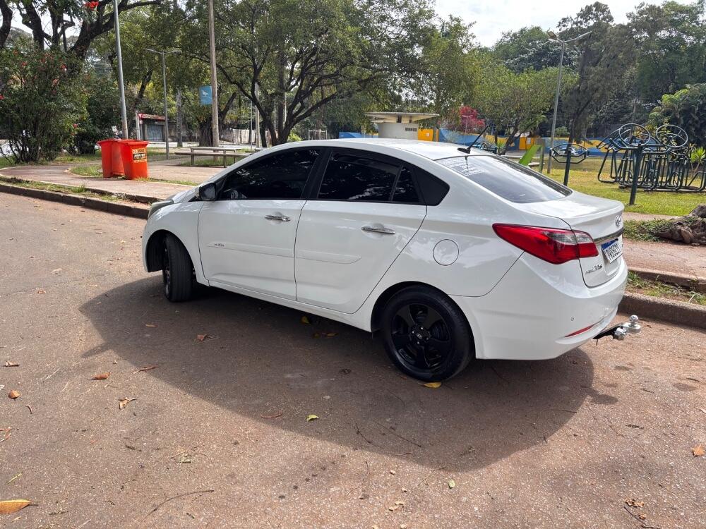 Hyundai HB20