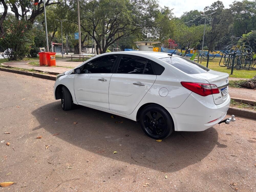 Hyundai HB20