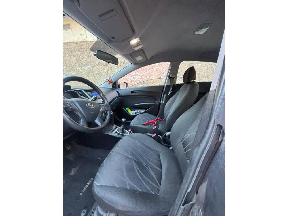 Hyundai HB20