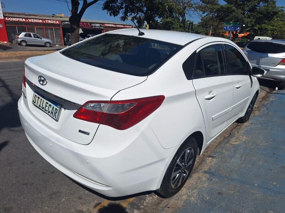 Hyundai HB20