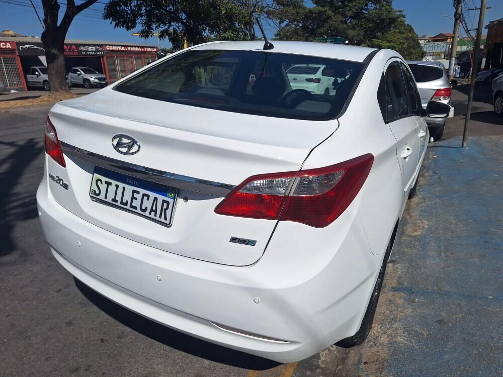 Hyundai HB20