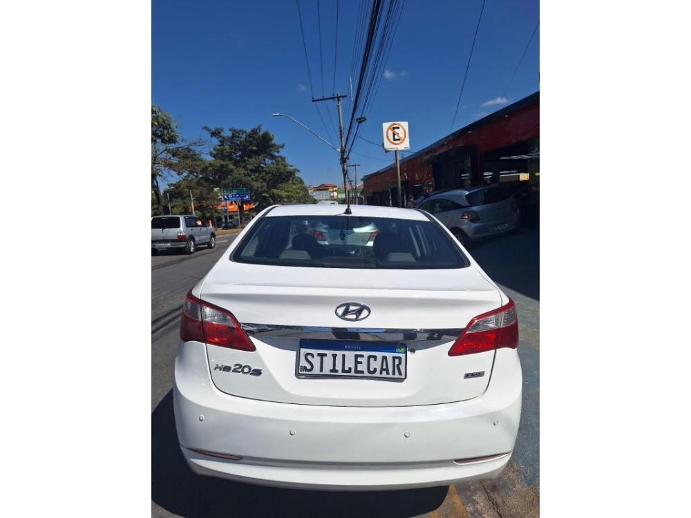 Hyundai HB20