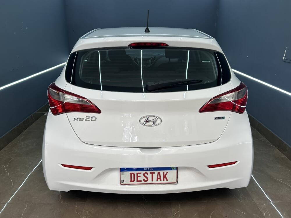 Hyundai HB20