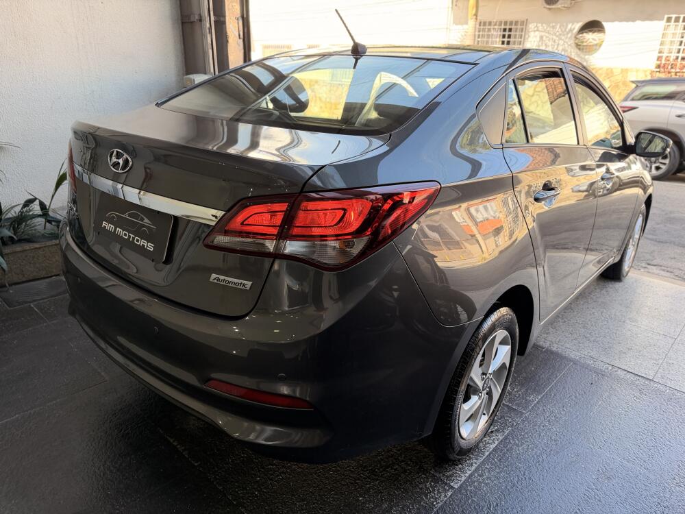 Hyundai HB20 S