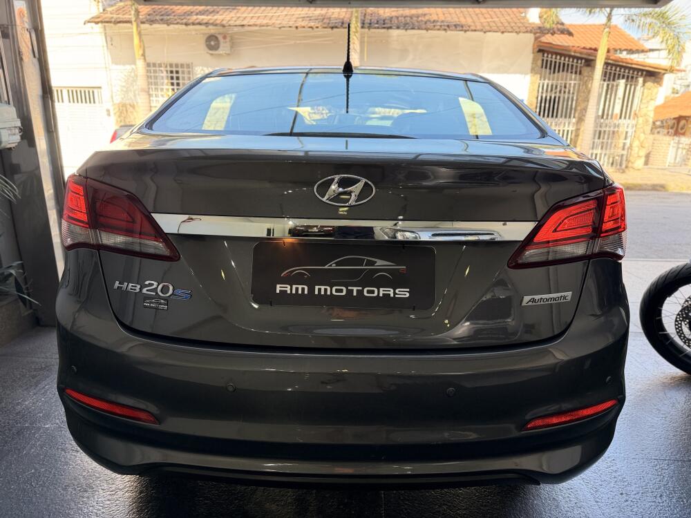 Hyundai HB20 S