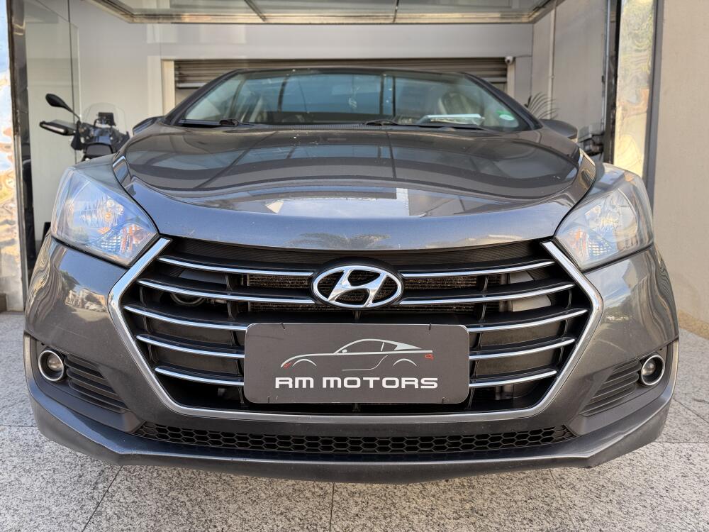 Hyundai HB20 S