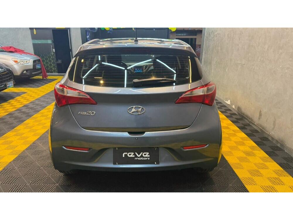 Hyundai HB20