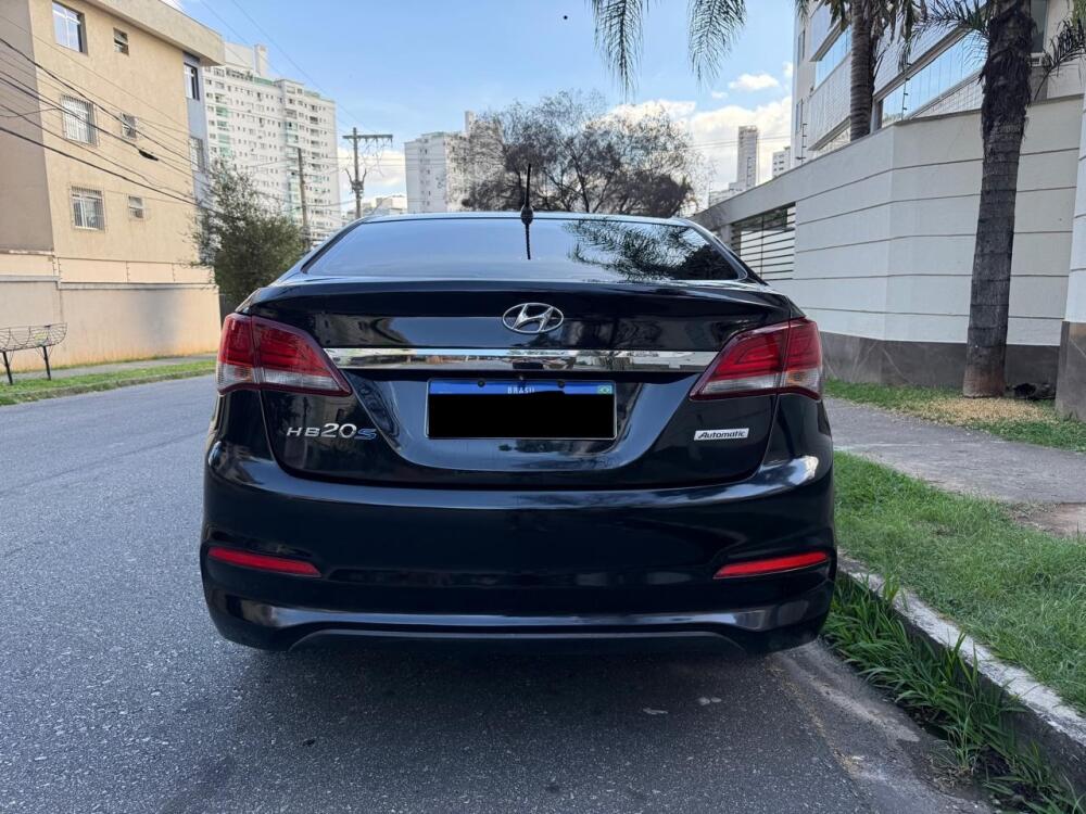 Hyundai HB20 S