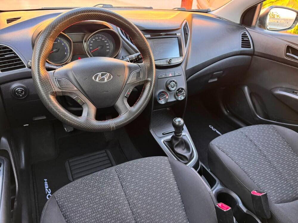 Hyundai HB20