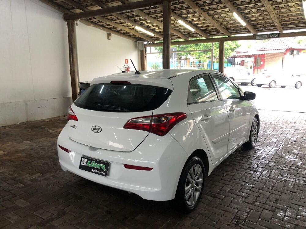 Hyundai HB20