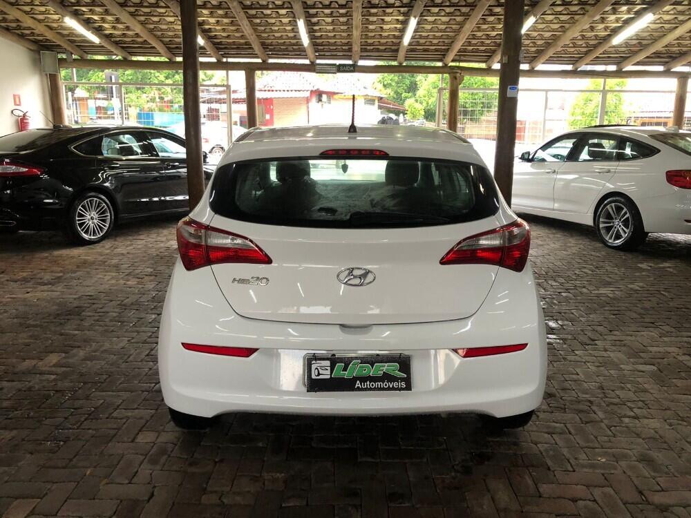 Hyundai HB20