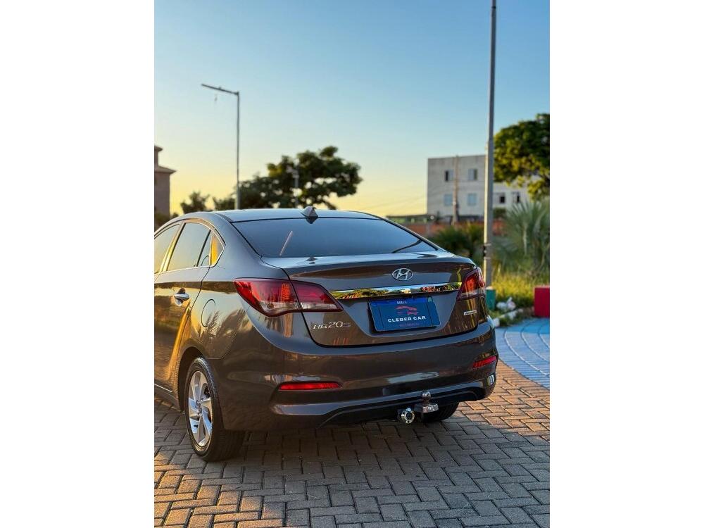 Hyundai HB20 S