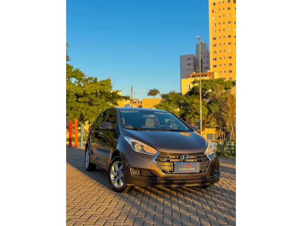 Hyundai HB20 S