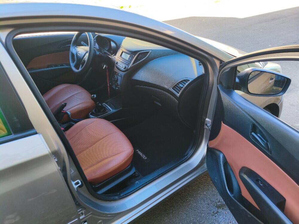 Hyundai HB20