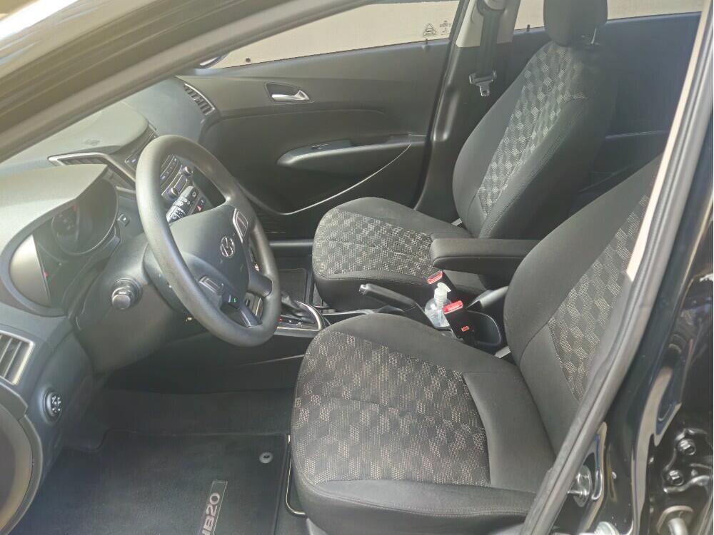 Hyundai HB20