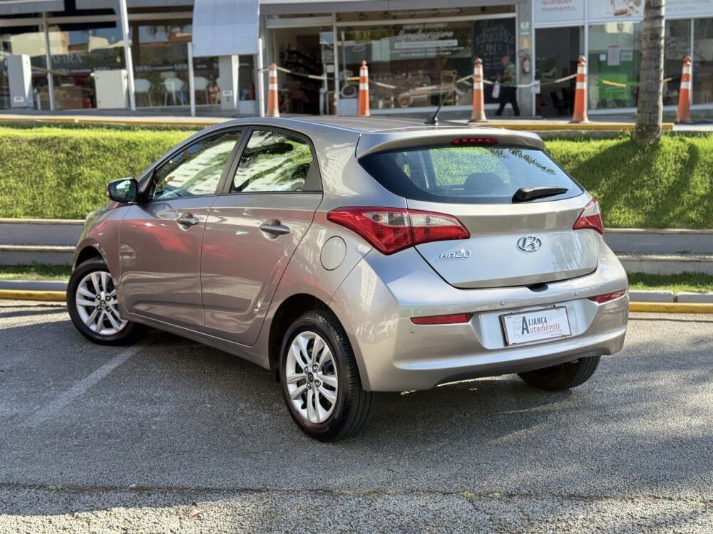 Hyundai HB20