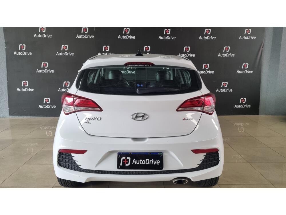Hyundai HB20