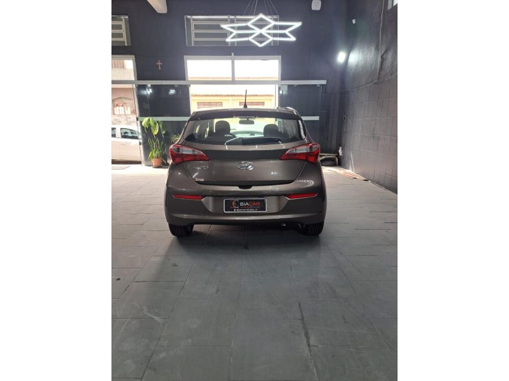 Hyundai HB20