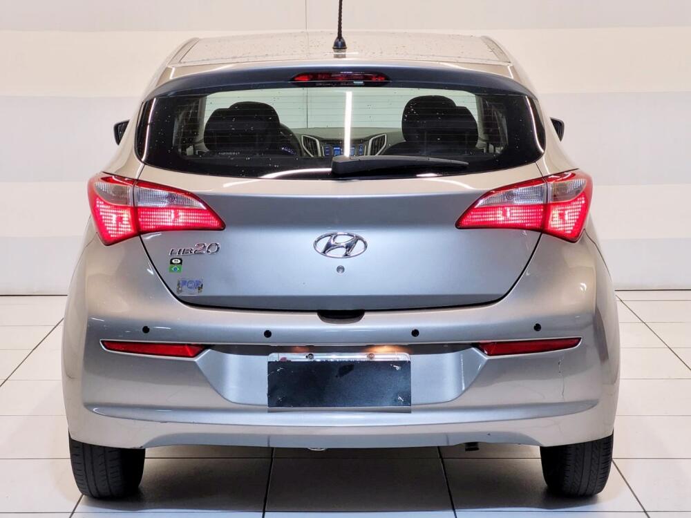 Hyundai HB20